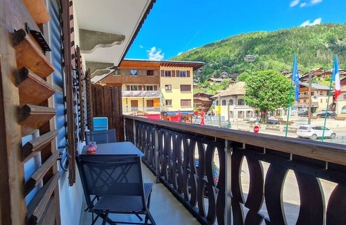 Morzine Apartment | Residence des Alpes, Morzine. 3 bedroom duplex, sleeps 6.