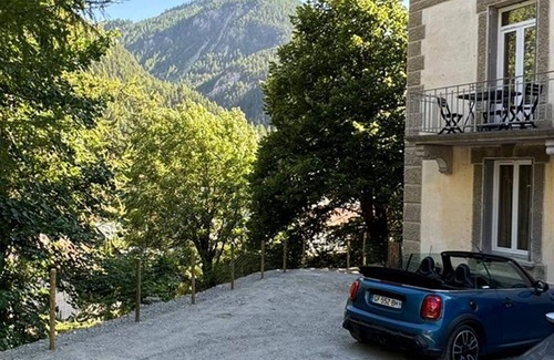 Chateau-Ville-Vieille Apartment | Residence VillaBelleFleur-Apartment La Pensée