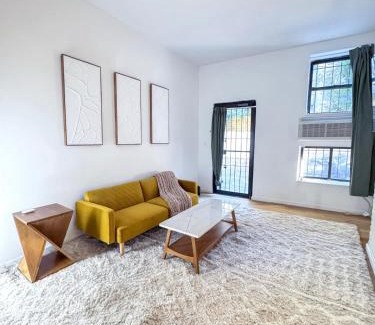 Chelsea Apartment | Residence Heritage Giant 3 Bedroom
