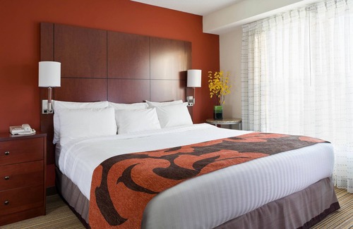 Rockford Hotel | Residence Inn by Marriott Rockford