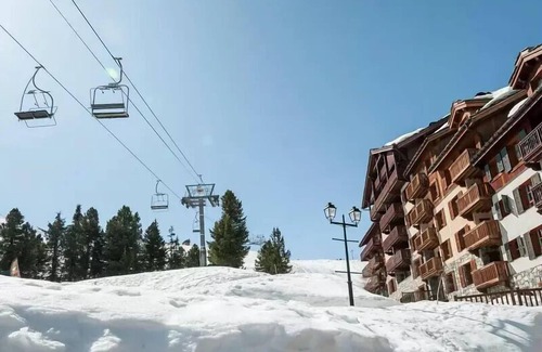 Arc-1950 Apartment | Residence Les Arcs 1950 The Village - Prestige 2 bedroom apartment (6 people)