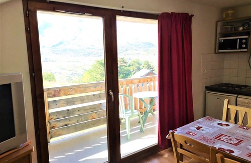 La Joue du Loup Apartment | Residence La Crête Du Berger - 2 rooms 6 people - The shepherd's crest