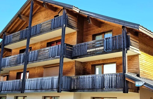 La Joue du Loup Ski Chalet | Residence La Crête Du Berger - Chalet 8 people - The shepherd's crest