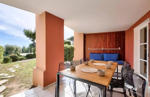 Le Dramont Apartment | Residence le Hameau de Cap Esterel - maeva Home - 2 room apartment for 5 people - Selection