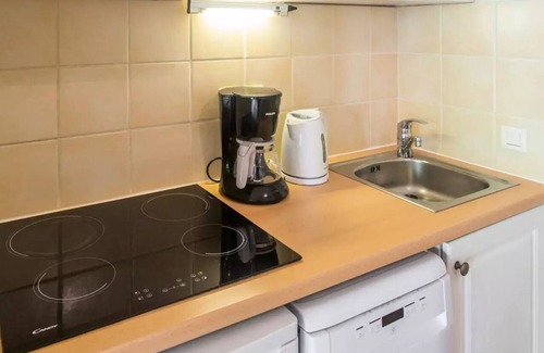 Giens Apartment | Residence Le Hameau de la Pinède - maeva Home - Studio 5 people with air conditioning - Selection