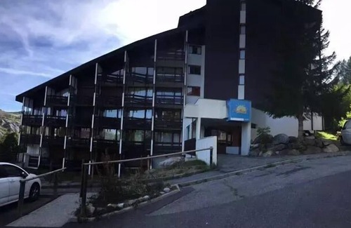 Le Sauze Apartment | Residence Le Roi Soleil - Studio for 4 People