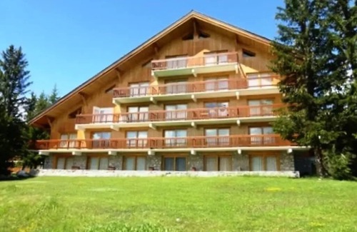 Meribel Apartment | Residence Les Cytelles - Solar apartment for 6 people located at the foot of the slopes in winter and close to 18 hole golf in summer