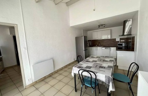 Port-la-Nouvelle Villa | Residence Les Maisons De La Plage - House T3 MEZZANINE 6 sleeping accommodations with terrace and 2 parking spaces