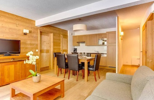 Vallorcine Apartment | Residence Les Portes du Mont Blanc * - 4 Room Apartment 8 People