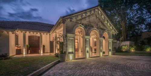 Ibbanwala Hotel | Residence on Park Street