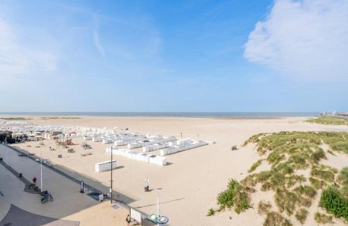 Zeebrugge Apartment | Residence Palace Style app in a unique building