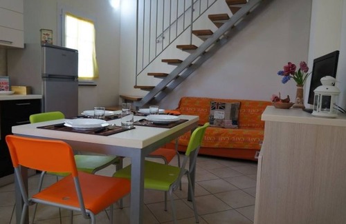 Vada House | Residence Rosa dei Venti Bungalow Levante for 6 persons