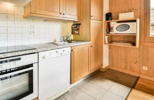 Le Chinaillon Apartment | Residence Refuge Des Outalays B - Refuge B3, beautiful apartment nestled in the heart of the mountains, at the foot of the slopes