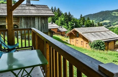 Le Chinaillon Apartment | Residence Refuge Des Outalays B - Refuge B3, beautiful apartment nestled in the heart of the mountains, at the foot of the slopes