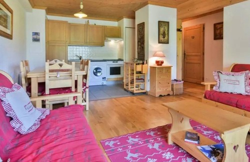 Le Chinaillon Apartment | Residence Refuge Des Outalays F - Refuge F5, Beautiful apartment, 50m from the ski slopes!