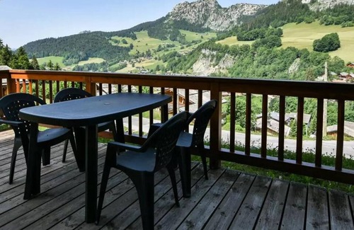 Le Chinaillon Apartment | Residence Refuge Des Outalays C - Refuge C1, Apartment 50m from the slopes, 2/4 persons
