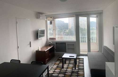 La Panouse Apartment | Residence Rouviere - 5 Rooms for 8 People