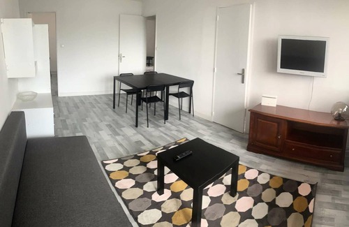 La Panouse Apartment | Residence Rouviere - 5 Rooms for 8 People