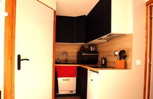 Areches Apartment | Residence Val Blanc 1 - South facing apartment in the heart of the village, close to ski lifts