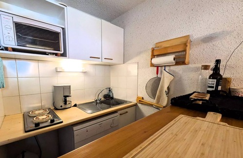 Areches Apartment | Residence Val Blanc 2 - Apartment 6 people - Village centre near ski lifts