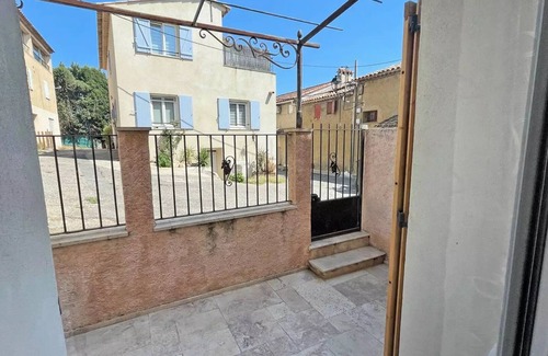 Guerrevieille Villa | Residence Vieux Hameau De Guerrevieille - House T3 - 4/5 people - Sea view - Air conditioning - Wifi - Near beach - Grimaud