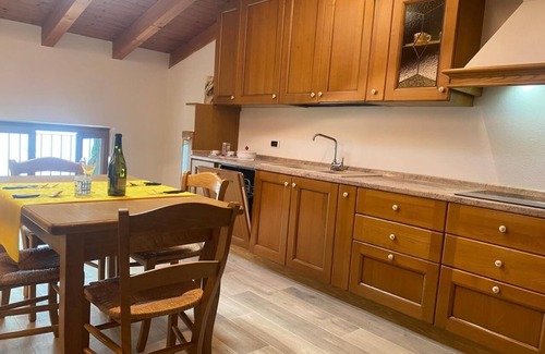 Limone sul Garda Apartment | Residence Villa Gianna Three-room attic apartment with lake view for 4 people
