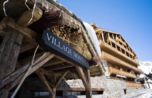 Les Almes Apartment | Residence Village Montana Tignes * - 3 Room Apartment 4 People