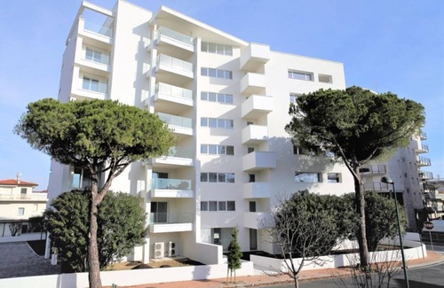 Lignano Sabbiadoro Apartment | Residence Zero Zero three-room apartment Trilo Tipo C6 for 6 people