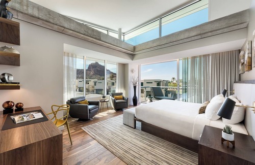 Paradise Valley Hotel | Residences At Mountain Shadows