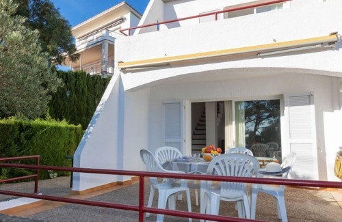 Llanca House | Residencial Cap de Grifeu by Interhome
