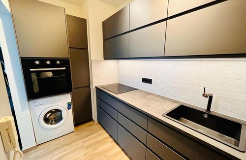 Sint-Lambrechts-Woluwe Apartment | Residential area - quiet place