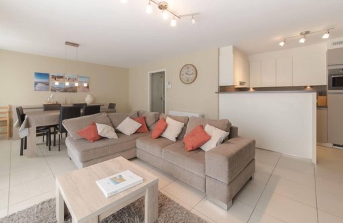 Bredene Apartment | Residentie Irena app.302 by Interhome