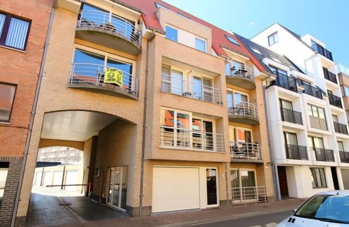 Bredene Apartment | Residentie Irena app.302 by Interhome
