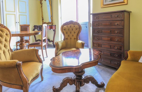 Bosa Historic Centre Apartment | Residenza Deriu - Paola