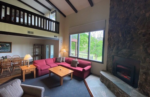 Massanutten House | Resort 2-bedroom townhome in peaceful McGaheysville on golf course.