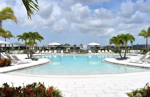 Venice House | Resort home in charming Wellen Park Venice: pool, gym, beaches , golf & shopping