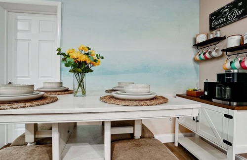 Ballentine Manor Estates House | Resort Home Near Beach + Pool + Golf + Pickleball