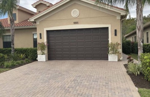 Fort Myers Villa | Resort lifestyle in gated community, Marina Bay Fort Myers