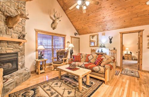 Branson West House | Resort Perks! Woodsy Family Retreat Near SDC