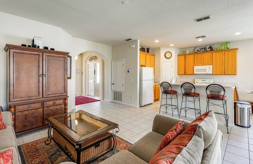 Trafalgar Village House | Resort Retreat w/Outdoor Oasis: 13 Mi to Disney!