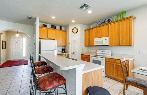 Trafalgar Village House | Resort Retreat w/Outdoor Oasis: 13 Mi to Disney!
