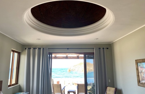 El Cardonal House | *RESORT STLYE, SWIM UP PALAPA BAR* Sleep 20+ OCEAN FRONT “Hacienda Sonadora”