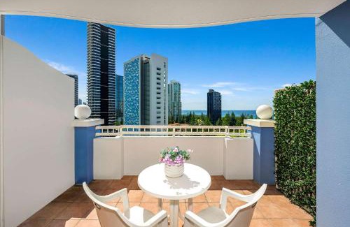 Broadbeach Apartment | Resort Studio Space In Heart Of Broadbeach