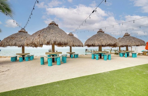 Layton Apartment | Resort Studio w/Pool & Beach Access on Long Key!