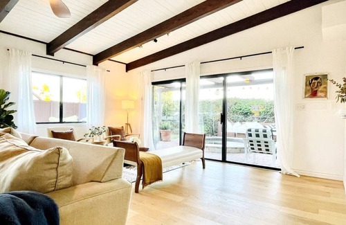 Rancho Palos Verdes House | Resort Style House in Exclusive Palos Verdes