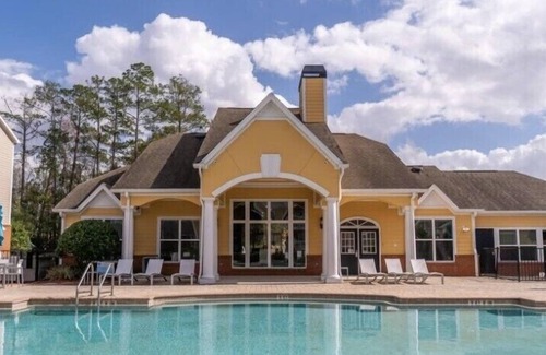 Jacksonville Condo | Resort-style 1 bedroom apartment