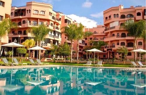 Marrakech House | Resort-Style Digs in the Heart of the City