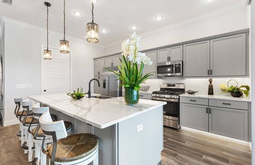 Leesburg House | Resort Style Home in The Villages, FL - Golf & Waterfront Pool Home in Florida