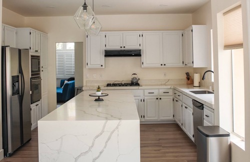 Green Valley North House | Resort style home. Pool/Spa/Wet deck. 10 min. from airport/strip
