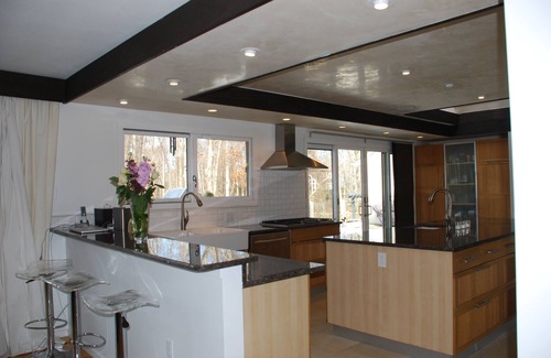 Hay Beach House | Resort Style Home- Family Friendly